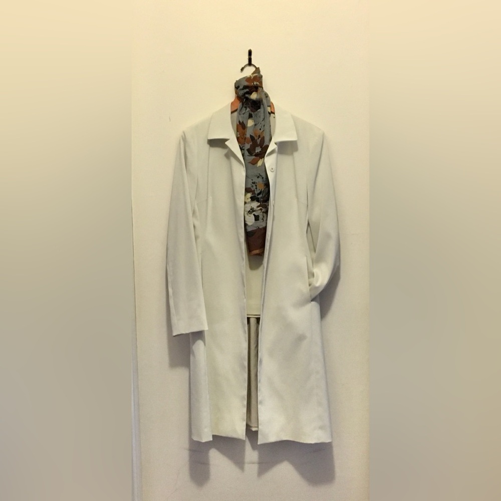Tahari Winter White Suit with Long Coat and Short Skirt US Size 12